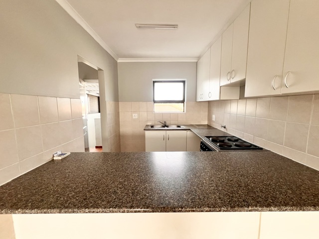 To Let 2 Bedroom Property for Rent in Vredekloof Western Cape